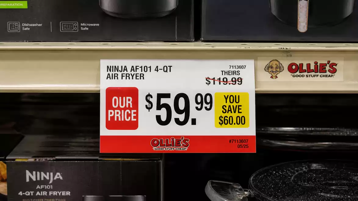 Price tag at Ollie's: Ninja AF101 air fryer, 4-quart, our price $59.99, save $60 compared to regular price $119.99.