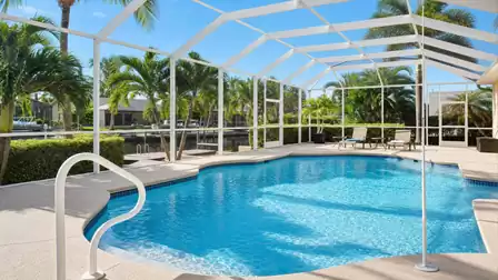 The large pool features an electric heater