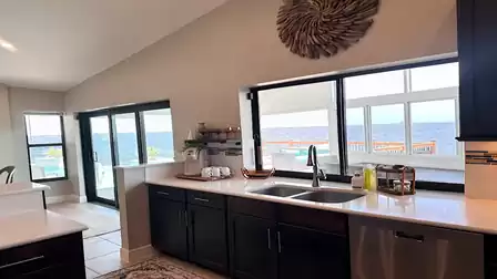 With this dream view, washing up is certainly not particularly difficult