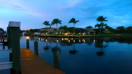 Gorgeous view in the evening of the intersecting canals