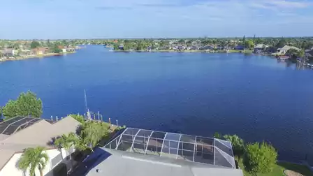 Enjoy this view over the lake
