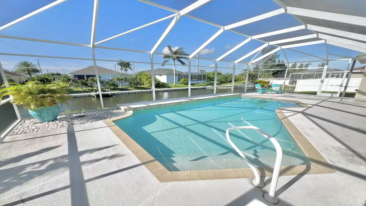 The pool can be electrically heated