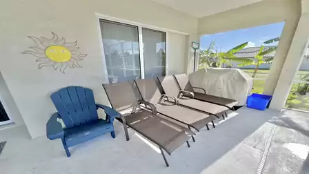A gas grill is available for guest use