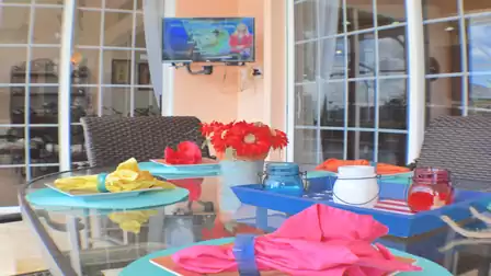 table set in colorful Florida colors 