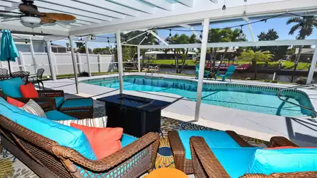 Enjoy a wonderful vacation with a view of the pool