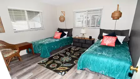 Sweet dreams in the bedroom with 2 single beds