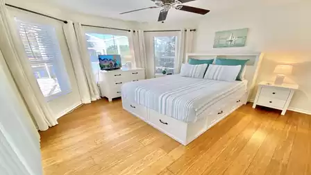 Another bedroom with double bed