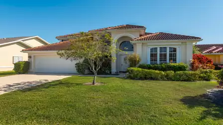 Exterior view of Villa Astoria with beautiful green area and garden
