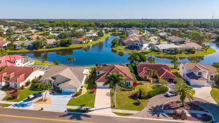 A bird's eye view of the surroundings of Villa Astoria