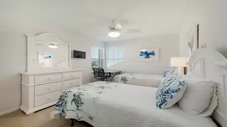 Upstairs there is another bedroom with single beds for 2 persons