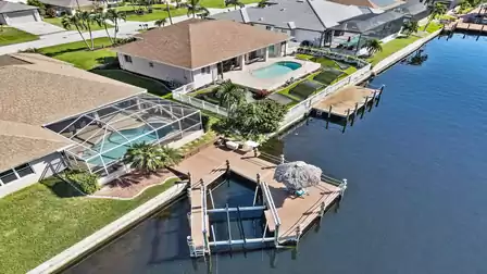 Bird's eye view of the canal terrace, dock and elevator