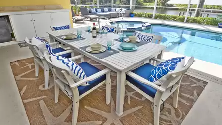 Dining area on the covered terrace
