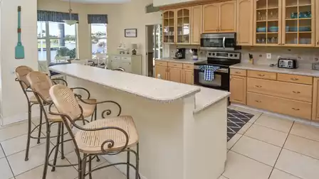 You can grab a quick snack here