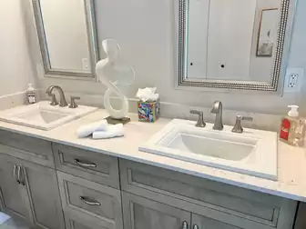 Bathroom with double washbasin
