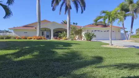 At Villa Aspasia, you will experience pure beauty and luxury that will make your stay something very special