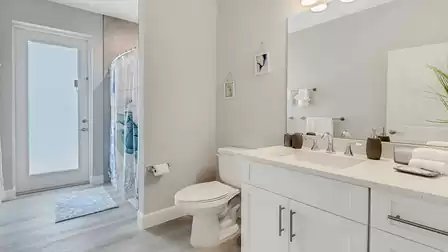 The WC is discreetly integrated and ensures optimum use of space