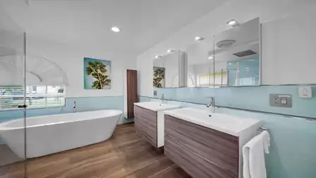 Dreams come true here! The super modern bathroom with free-standing bathtub