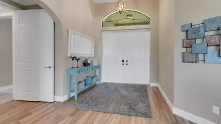 Entrance area with bright colors and decorative accents