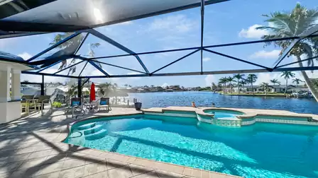 Who wouldn’t want to dive in?