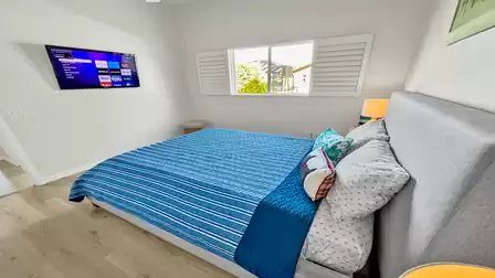 A TV should not be missing here either