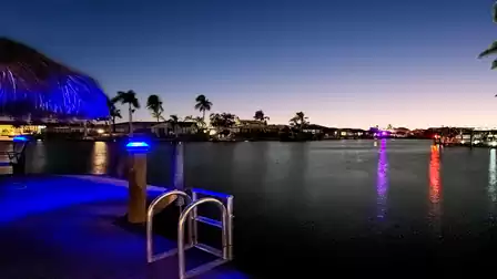 Evening atmosphere on the canal