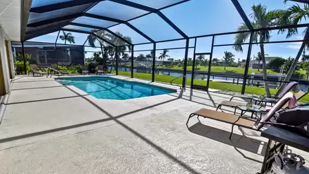The terrace of Villa TImeout seen from a different angle