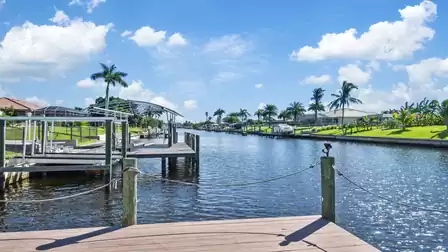 Blue sky, blue water and sunshine - what more do you need to be happy