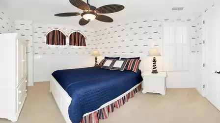 sail into sleepful bliss in this Queen bed