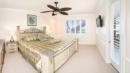 Second bedroom also has comfortable king size bed