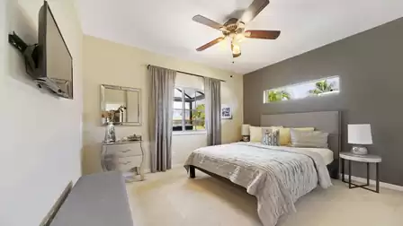 And the fourth bedroom features a Queen size bed as well
