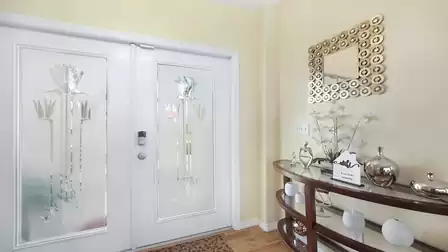 Entrance to Villa Medina