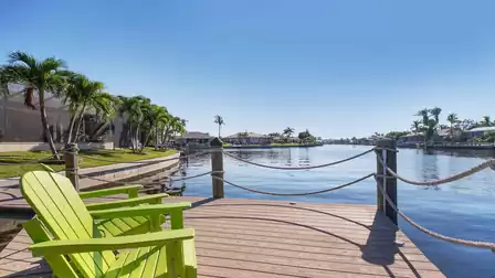 The breathtaking view over the canal is a real visual highlight that makes every moment special