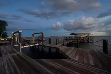 Evening atmosphere on the Caloosahatchee River