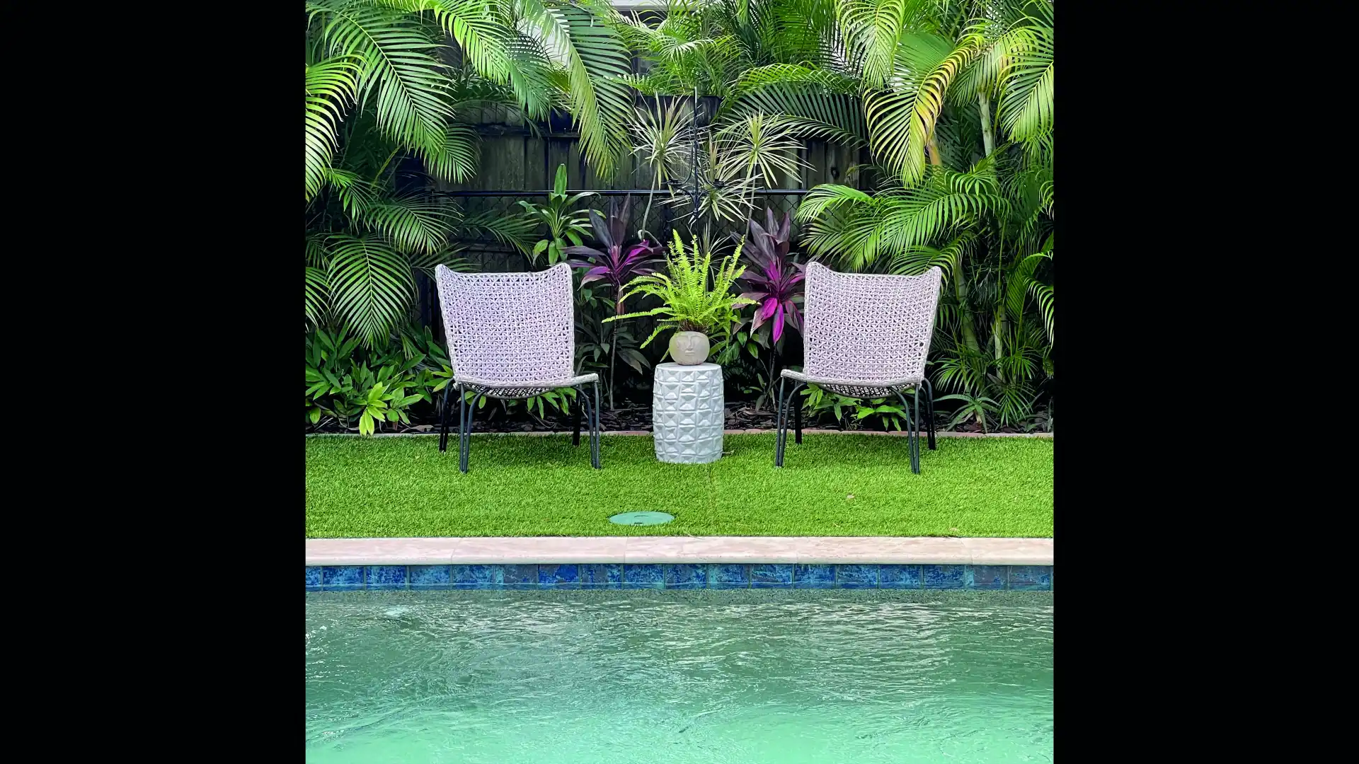 A place to relax by the pool 