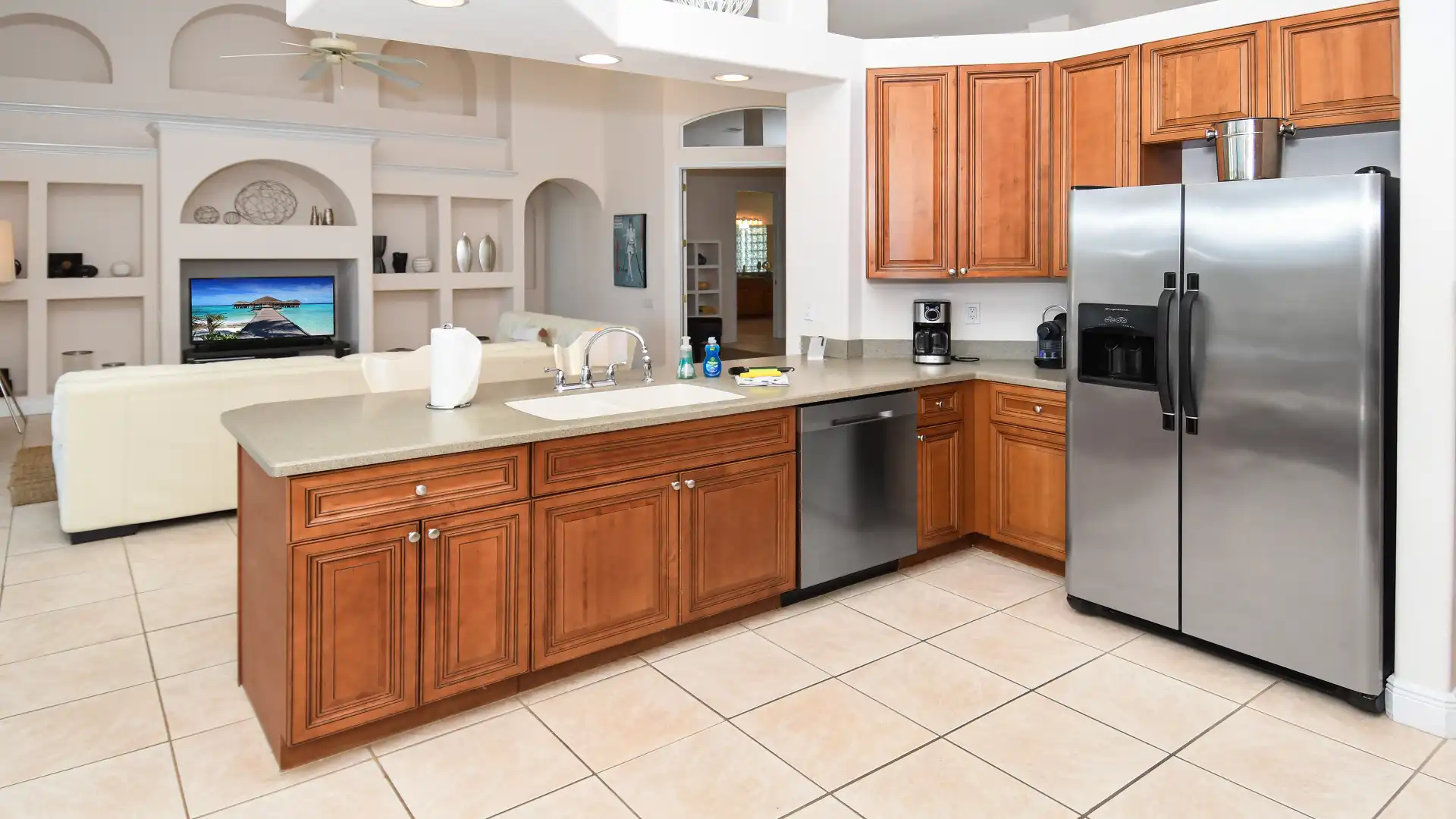 Here you can watch TV and wash dishes at the same time