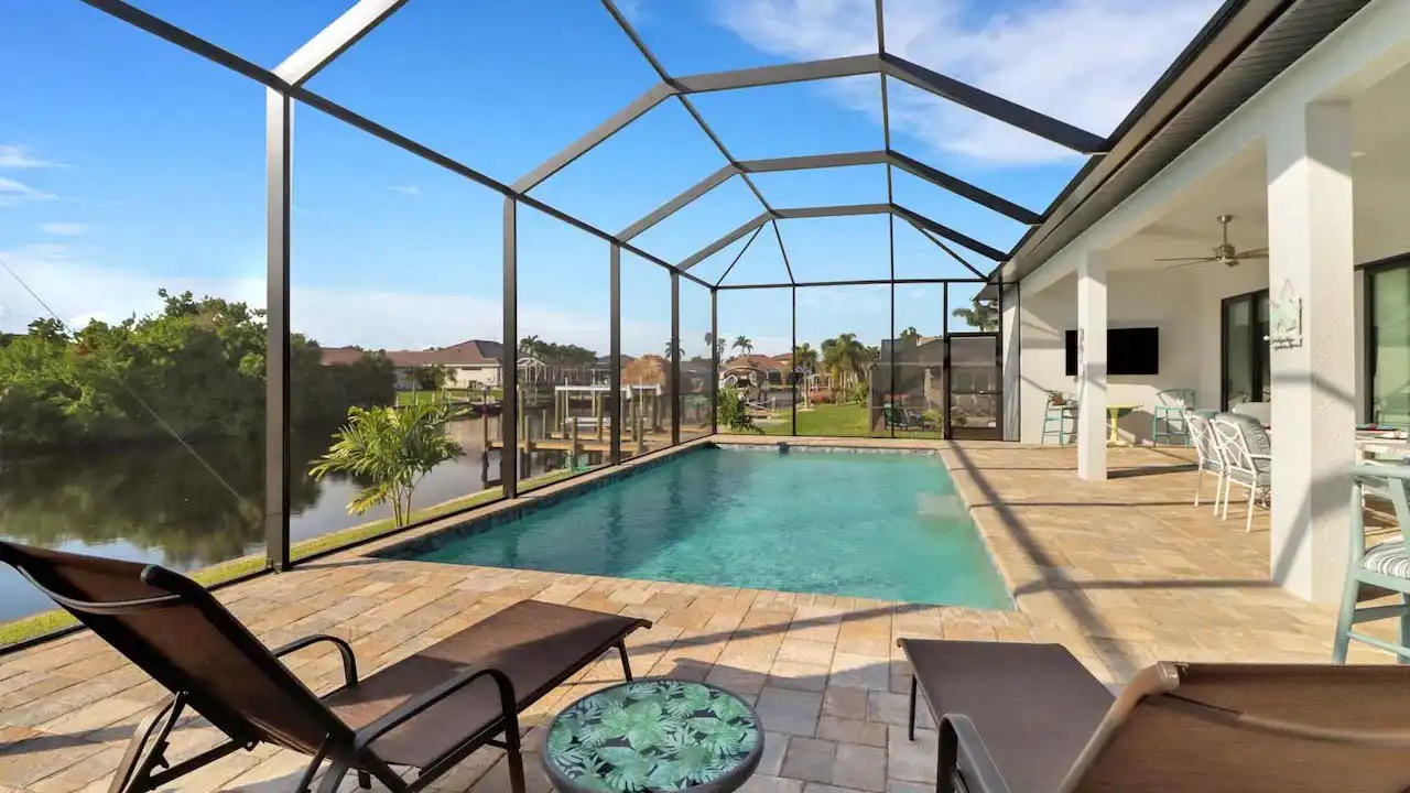 Enjoy relaxing hours in the sun on the comfortable sun loungers