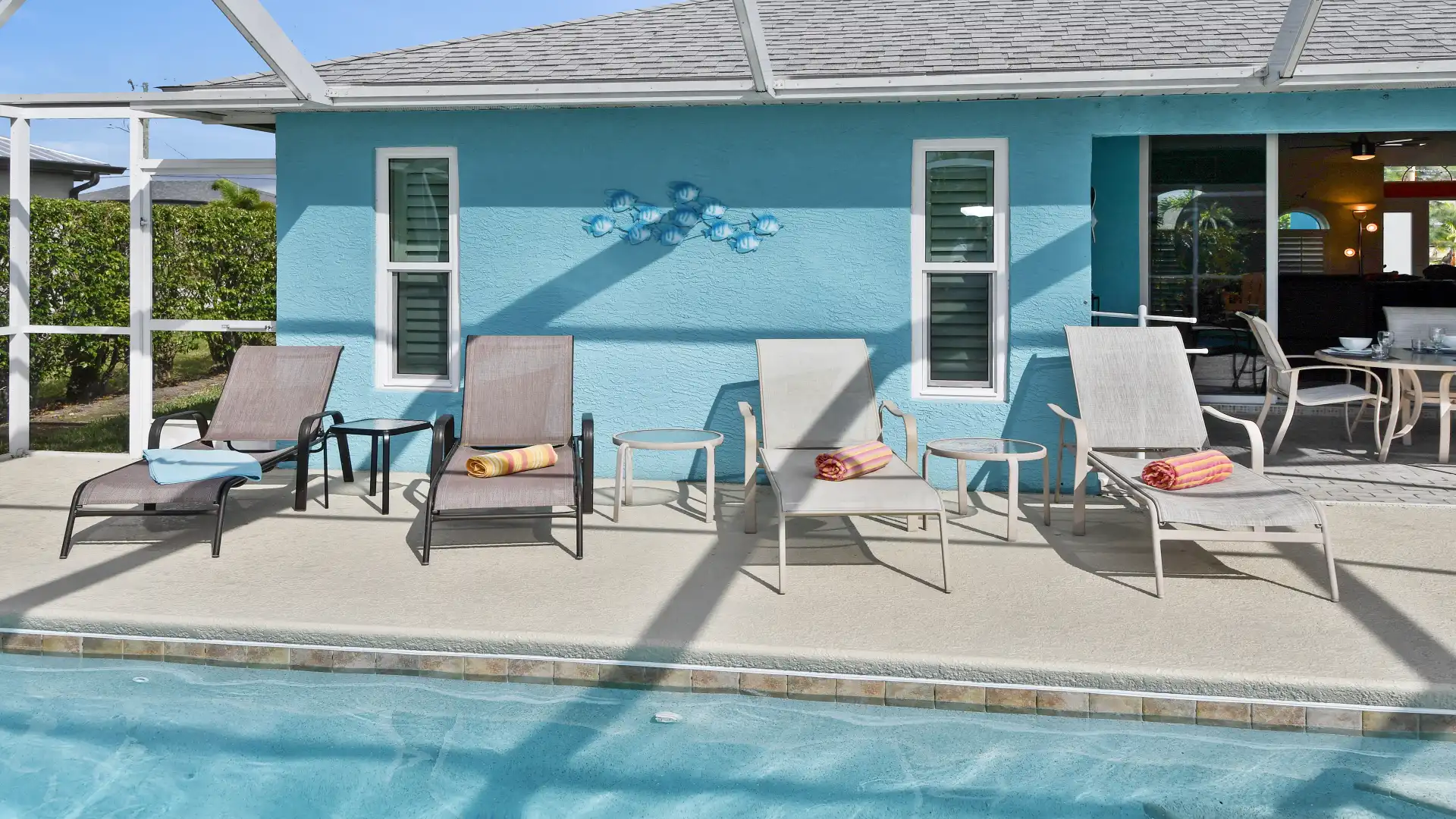 Spend unforgettable hours in the sun, relaxing on the sun loungers