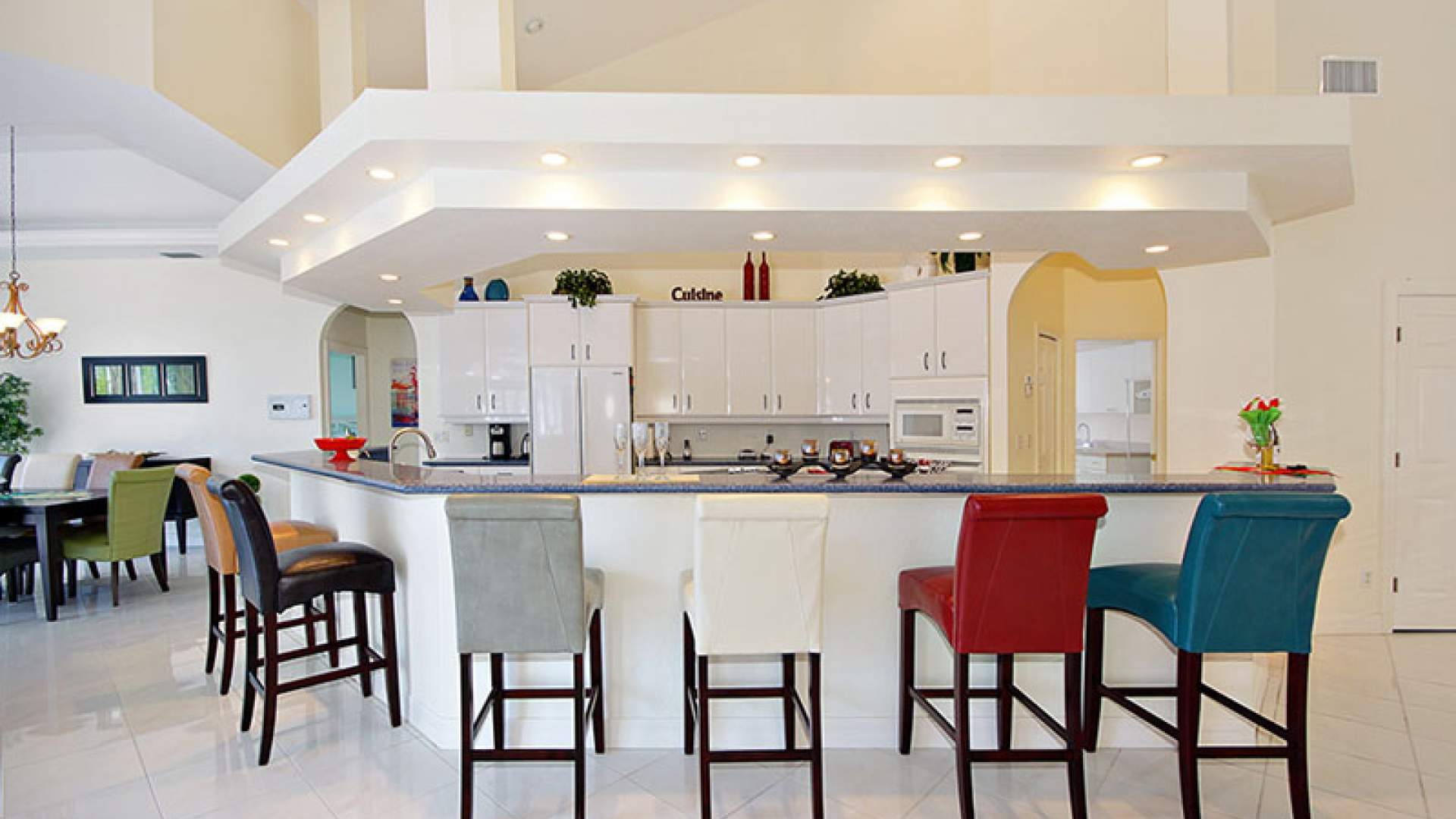 The spacious kitchen is fully equipped, of course