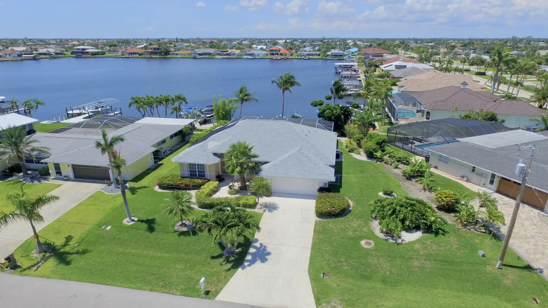 A beautiful vacation home in a prime location on the Eight Lakes