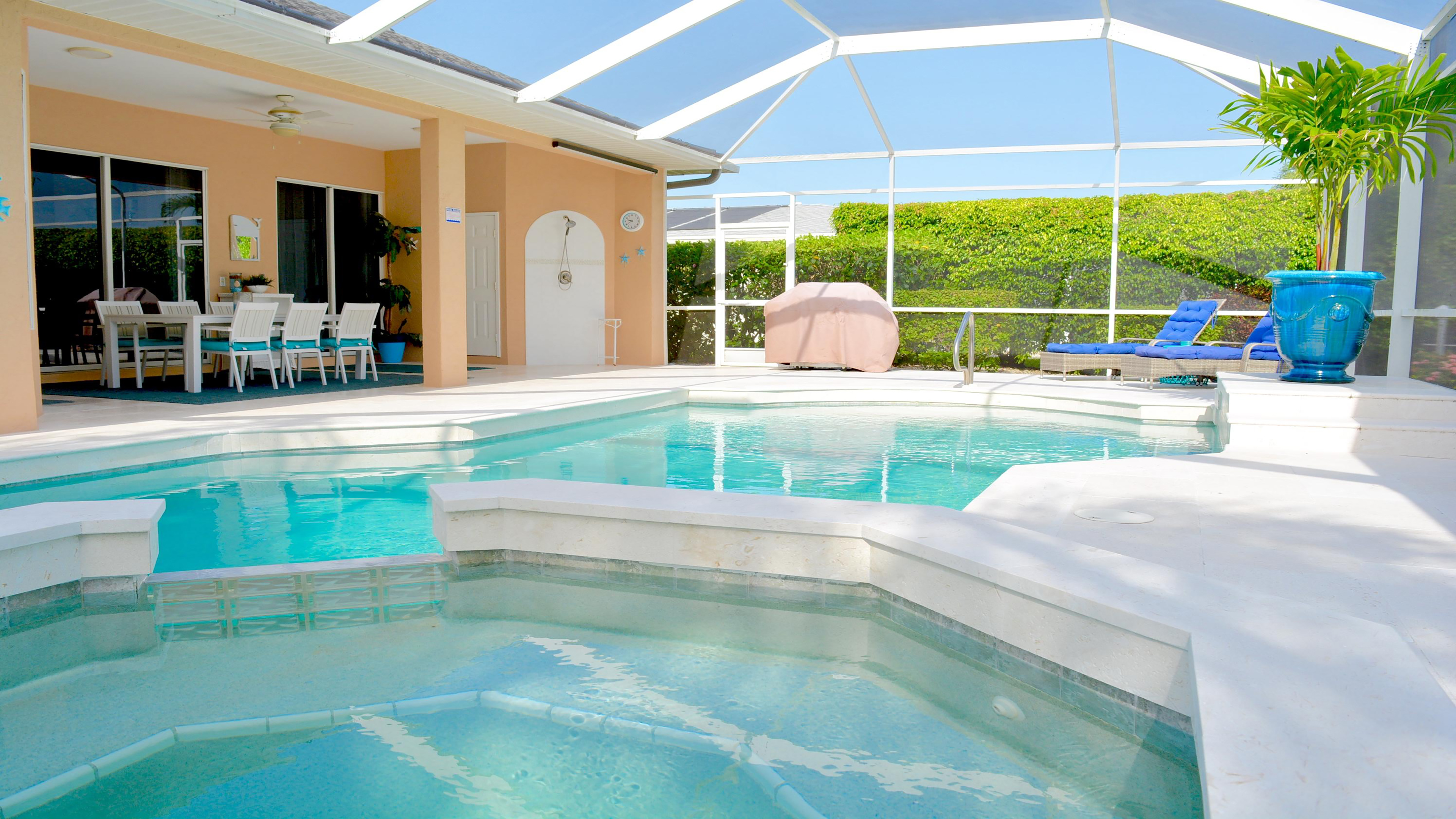 Pool and spa can be electrically heated