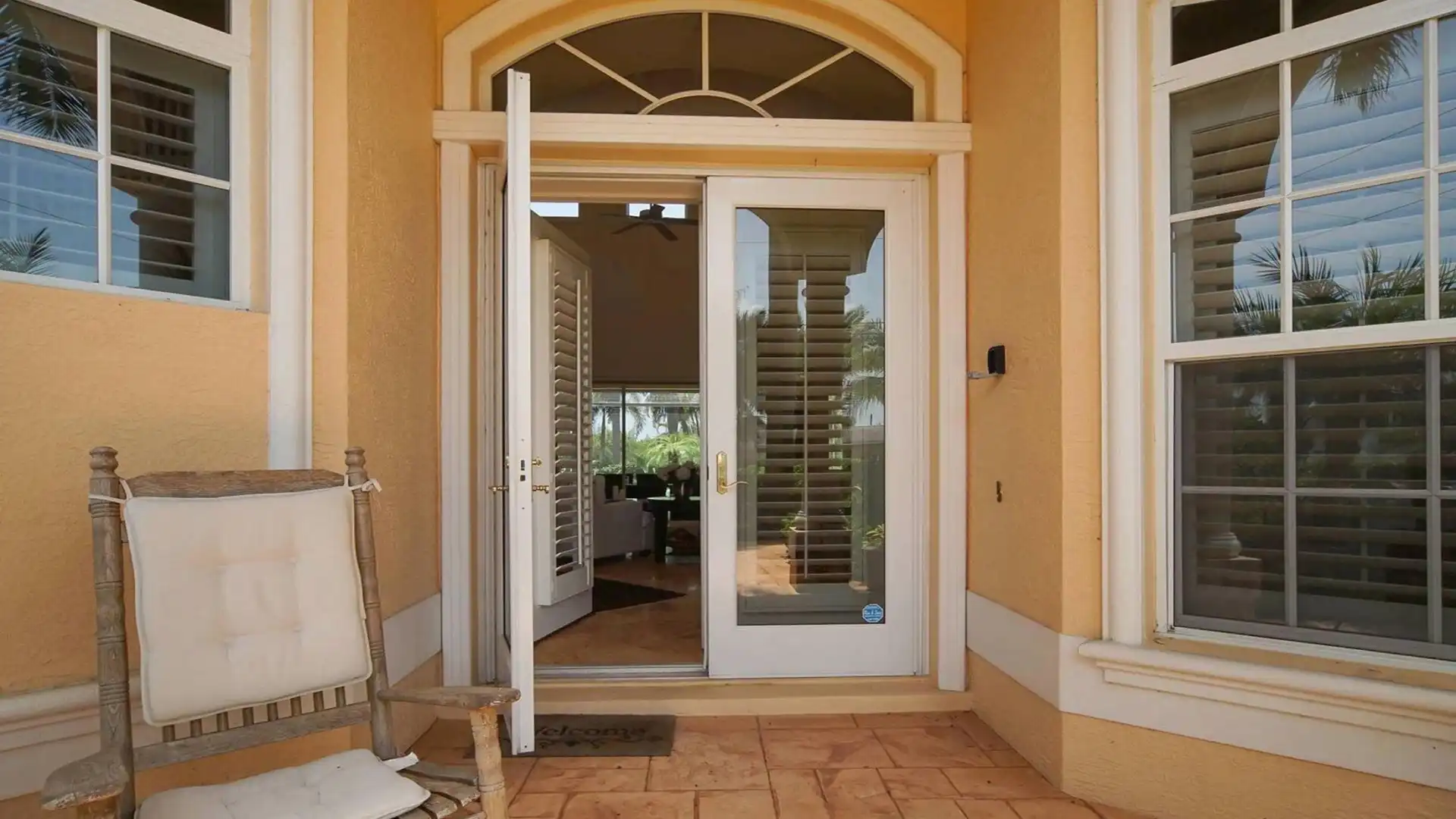 Entrance area of the Villa Mon Reve