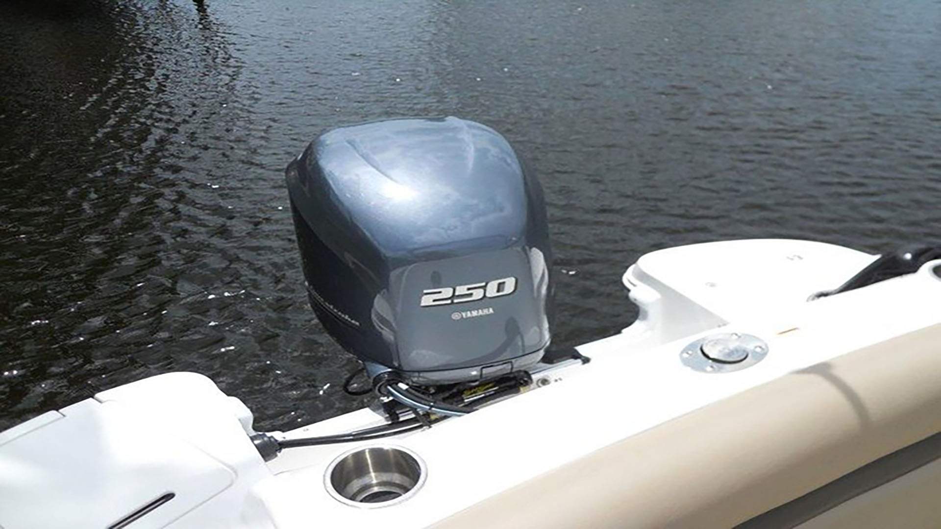Hurricane Sundeck 2400 Deck Boat boat rental in Cape Coral