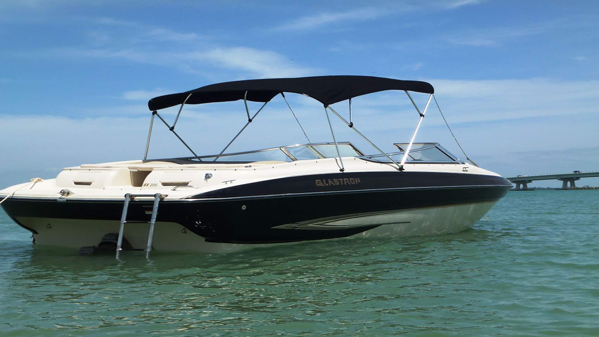 Glastron GX 255 Bowrider boat rental in Cape Coral