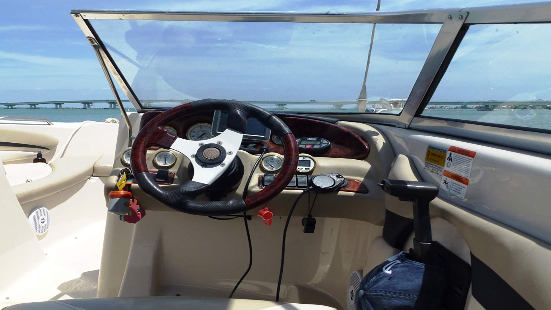Glastron GX 255 Bowrider boat rental in Cape Coral