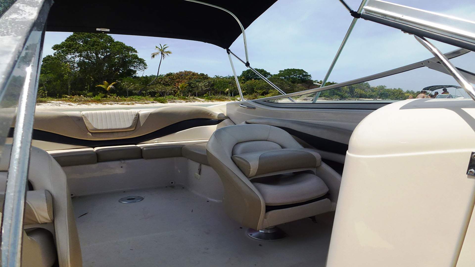 Glastron GX 255 Bowrider boat rental in Cape Coral