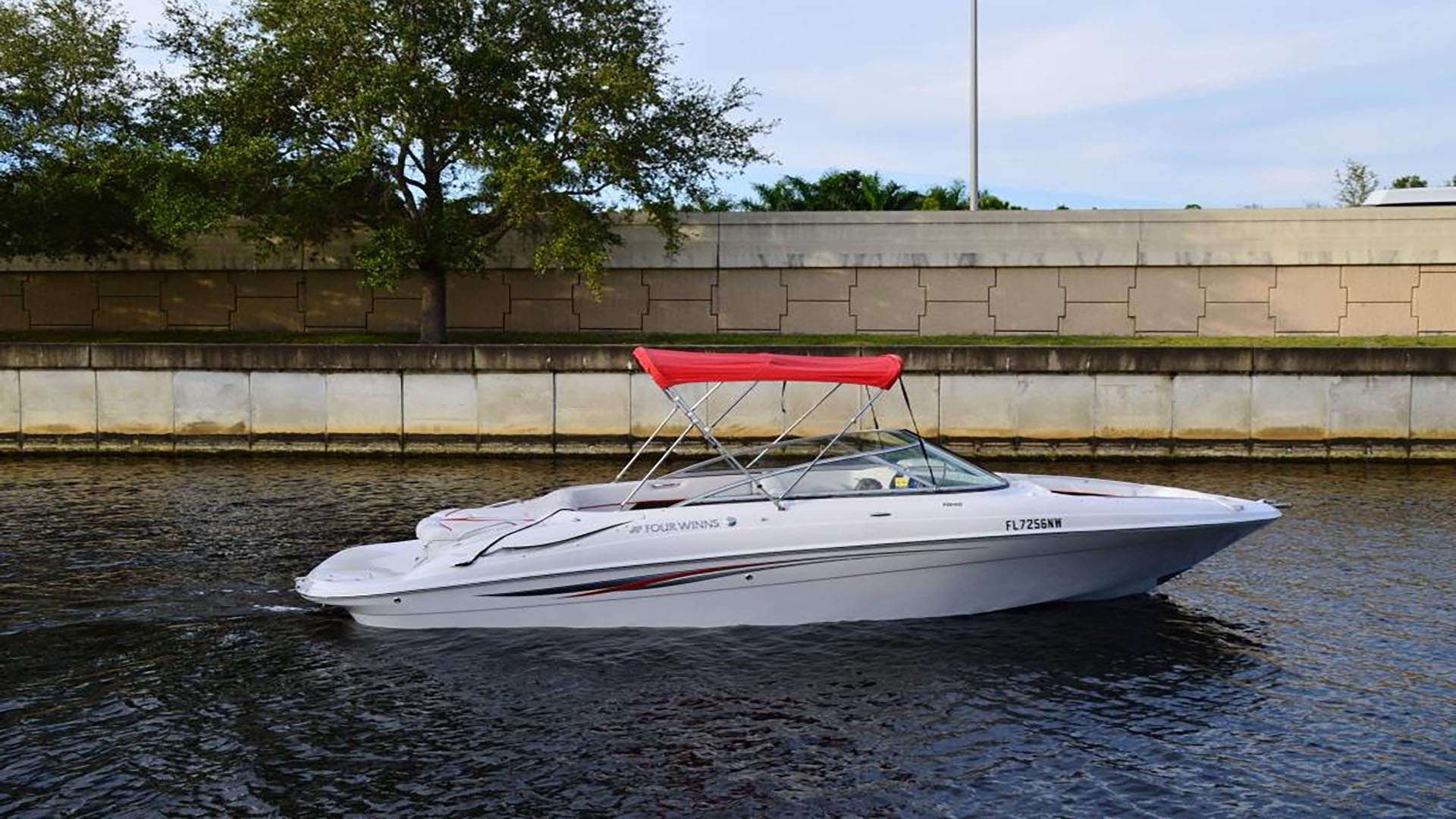 FourWinns H240 Bowrider boat rental in Cape Coral