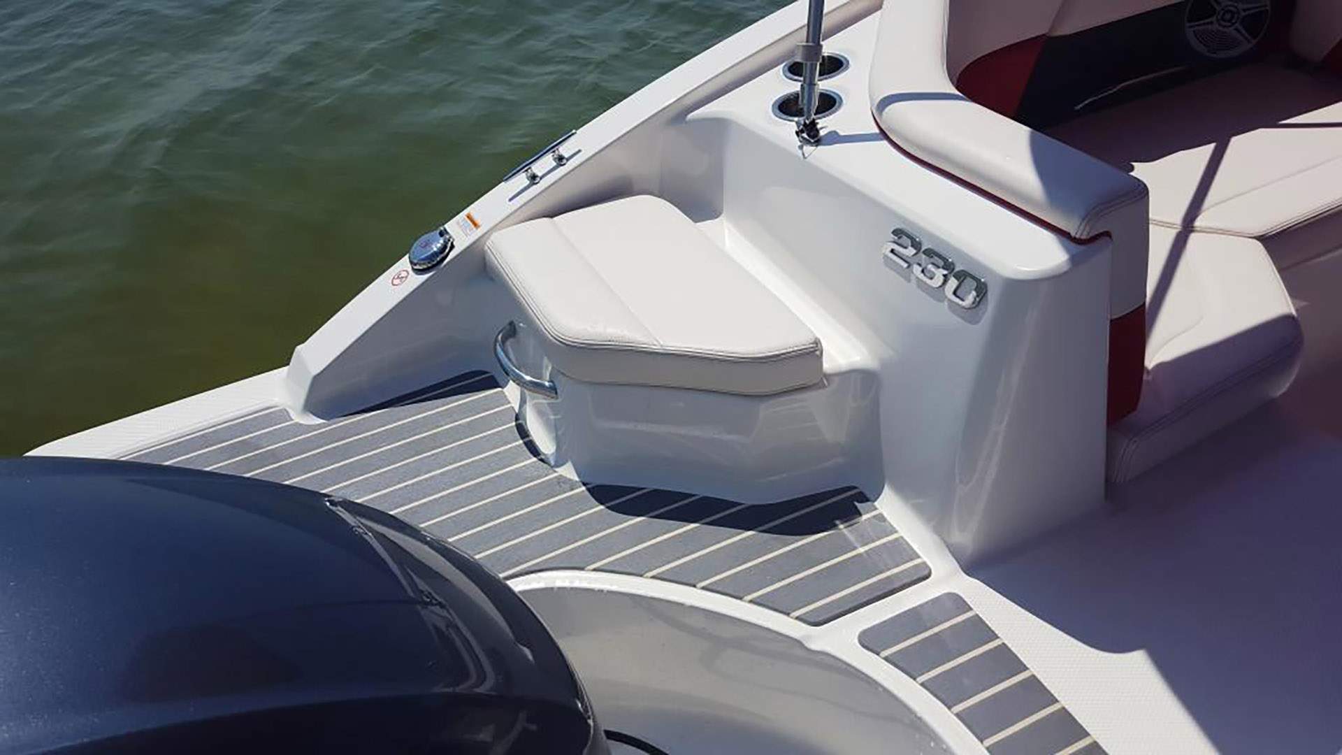 Chaparral Suncoast OB 24 Bowrider boat rental in Cape Coral