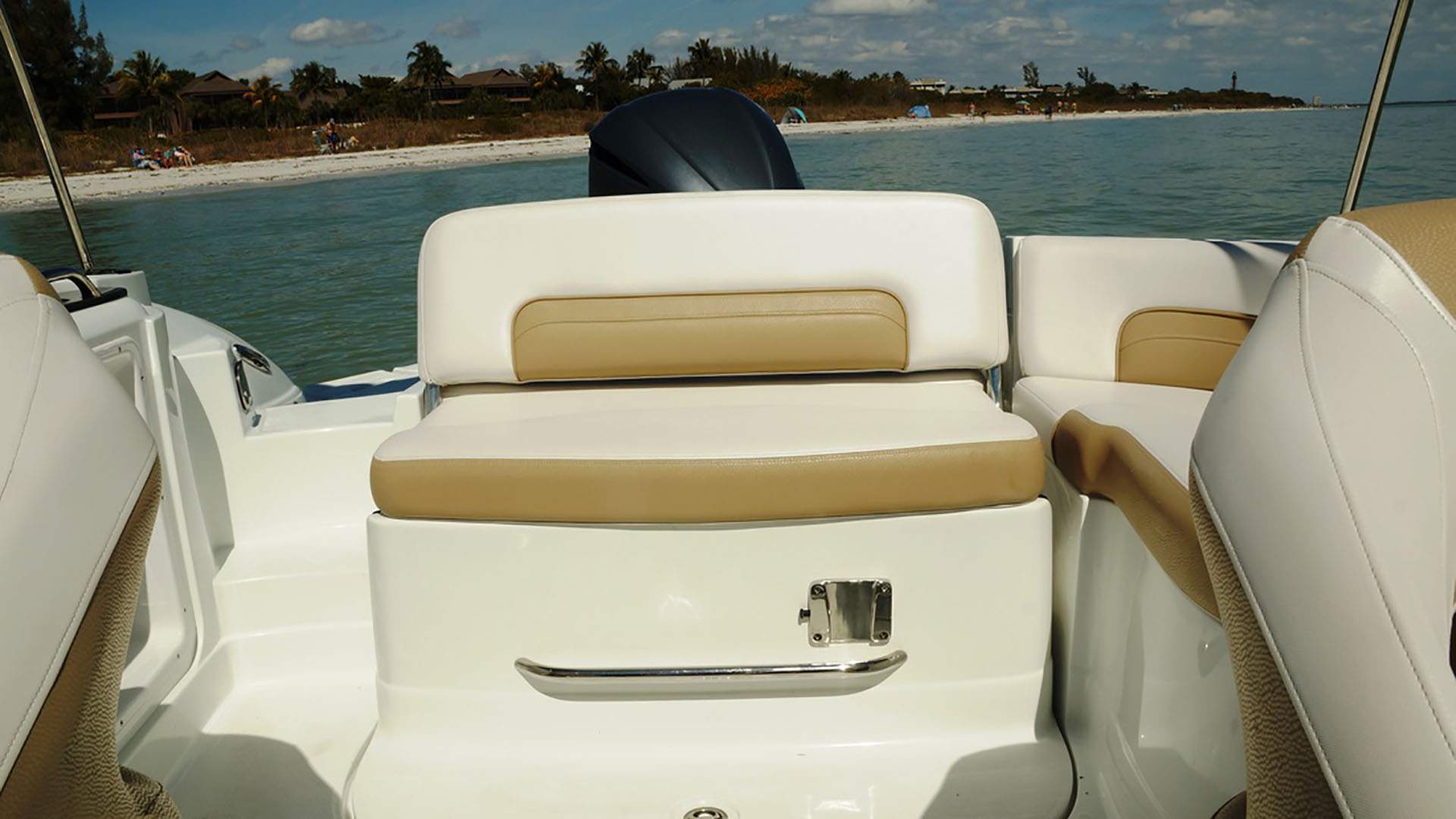 Southwind 2400 Deckboat boat rental in Cape Coral