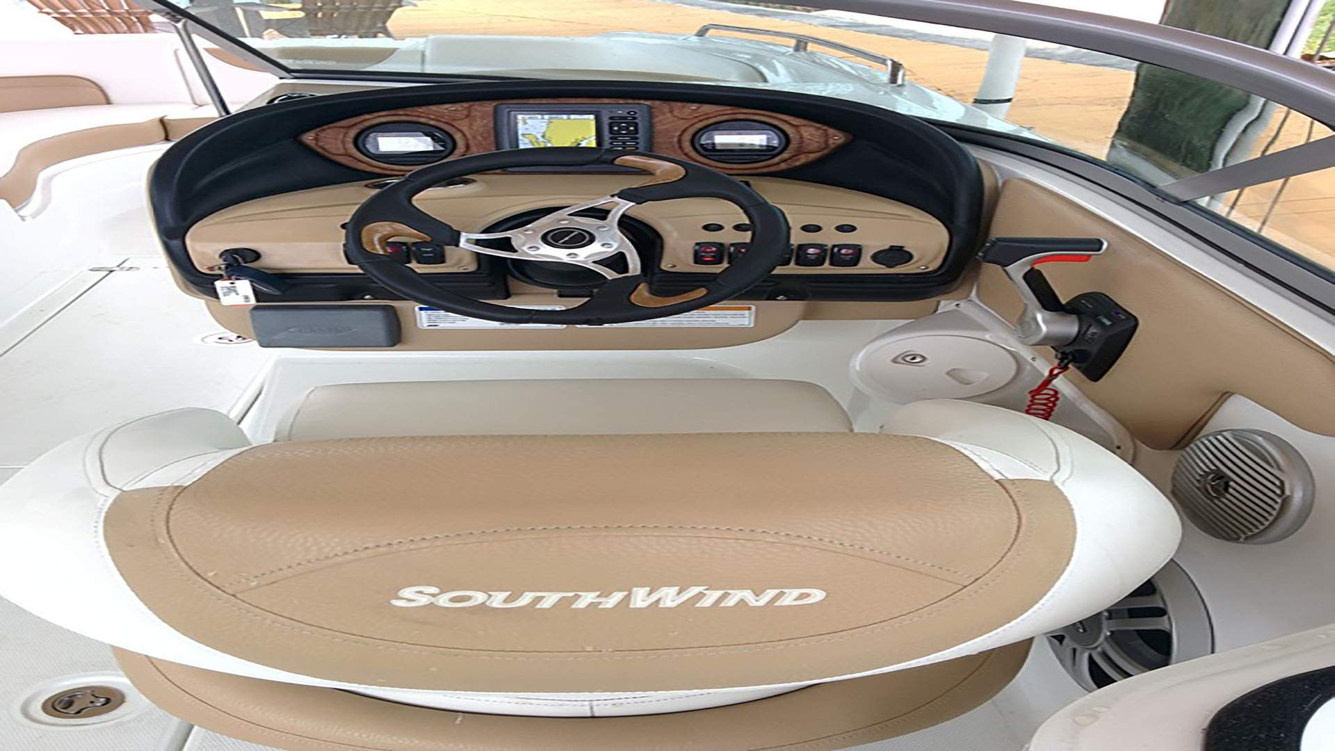 Southwind 2400 Deckboat boat rental in Cape Coral