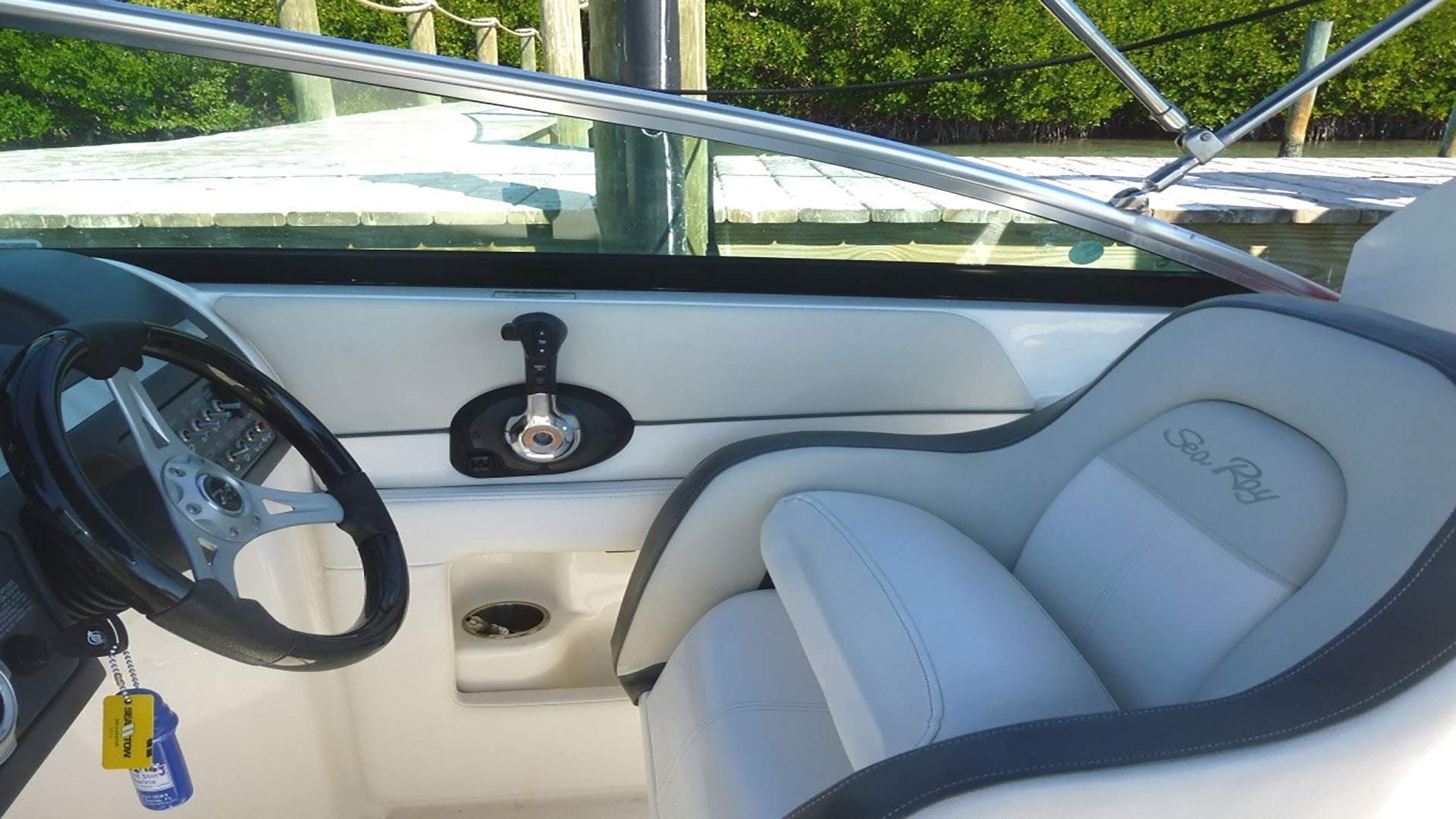 Sea Ray 2600 Sundeck Deckboat boat rental in Cape Coral